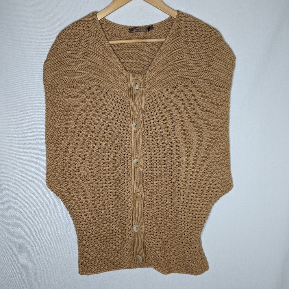prAna Women’s Small Tan Open Knit Button Side Sweater Vest Boho Coastal